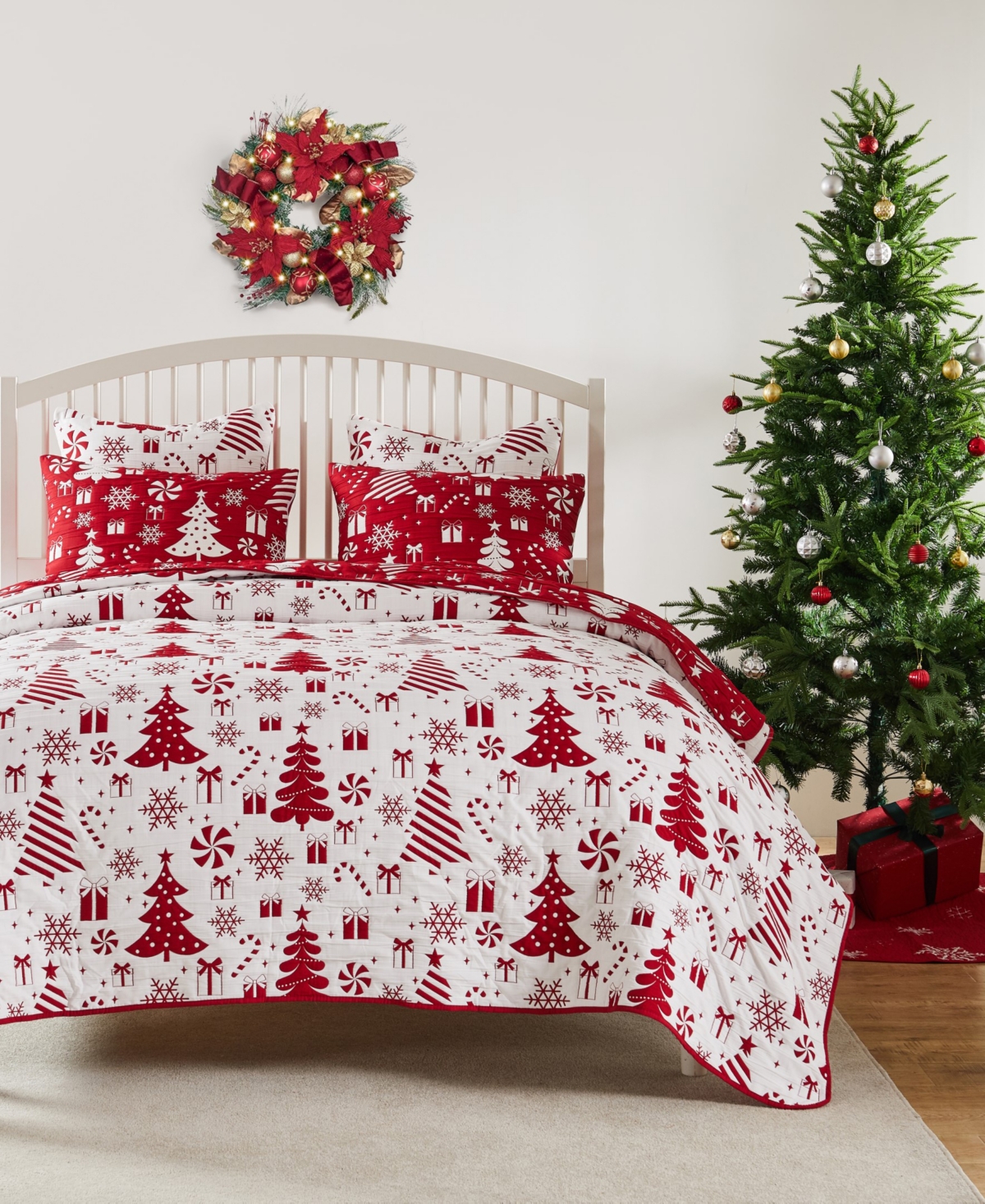 Greenland Home Fashions Peppermint Party Holiday 2-Pc. Coverlet Set, Twin/Twin Xl