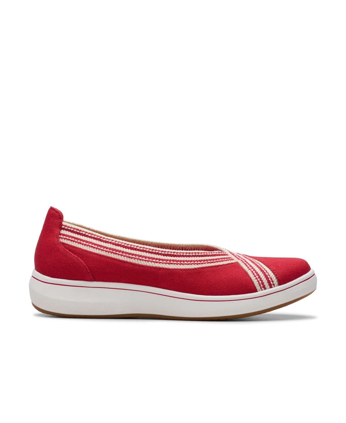 Clarks Women's Cloud Steppers Breeze Sky Air Closed Toe Shoes In Red Textile
