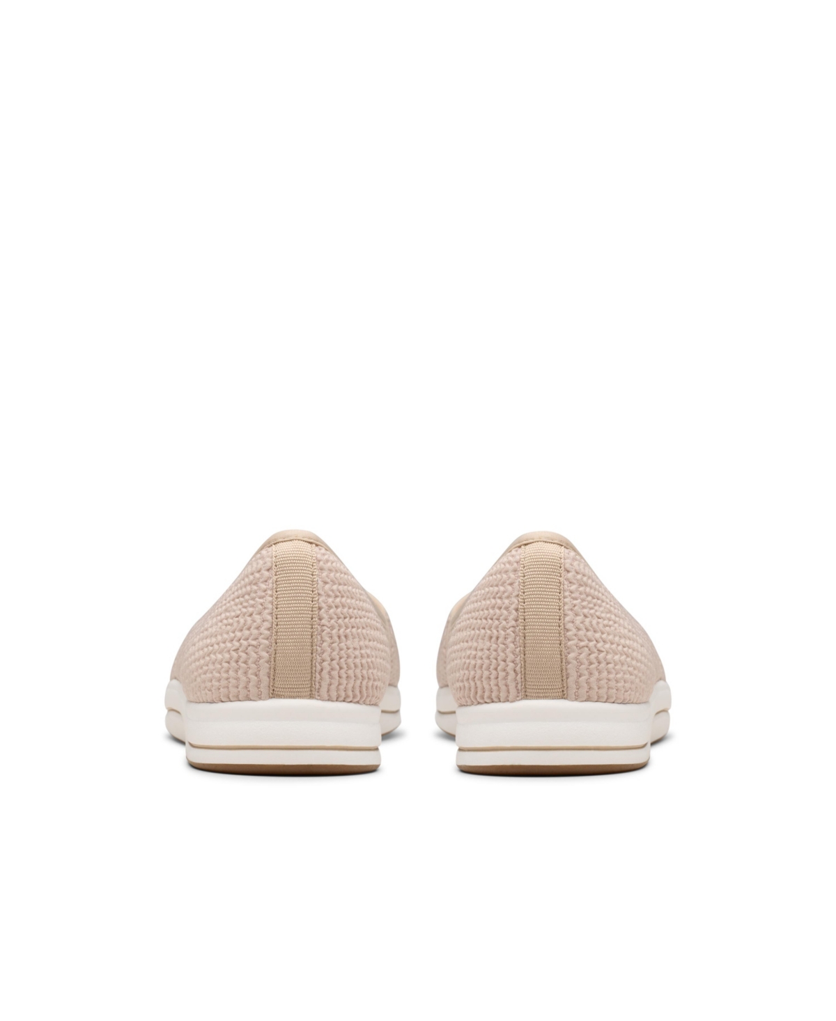 Clarks Women's Cloud Steppers Breeze Stretch Closed Toe Shoes In Sand Textile