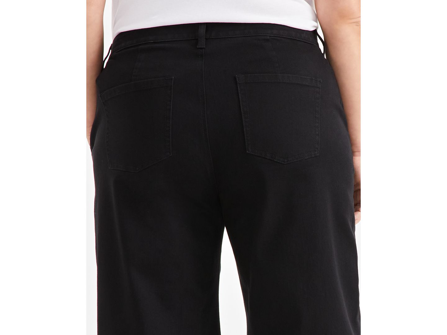 Женские джинсы Style & Co Plus Size Wide-Leg Cropped Jeans, цвет: Глубокий чёрный — фото 6