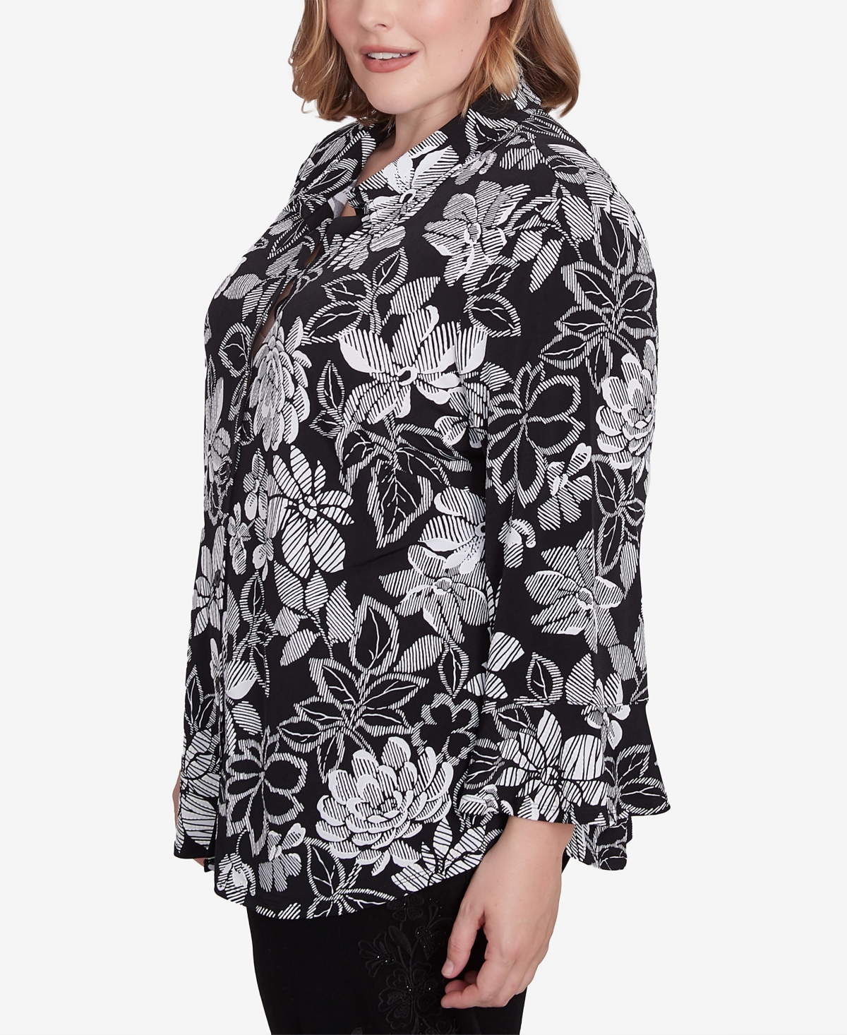 Alfred Dunner Plus Size Wild At Heart Floral Puff Print Button Down Top In Black,white