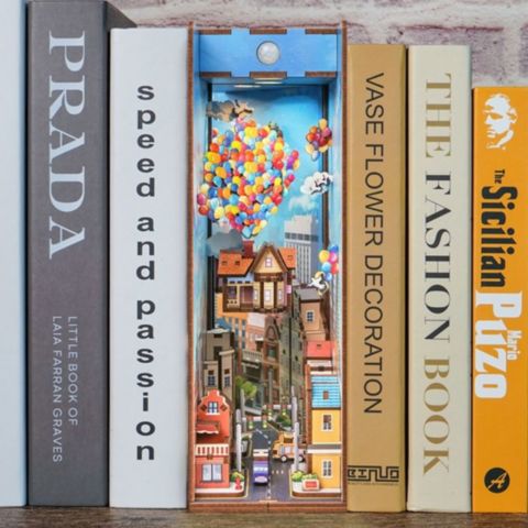 Детский конструктор Flash Popup Travel with the Wind 143-Piece 3D LED Book Nook Building Kit, Ages 14 & Up, цвет: Синий