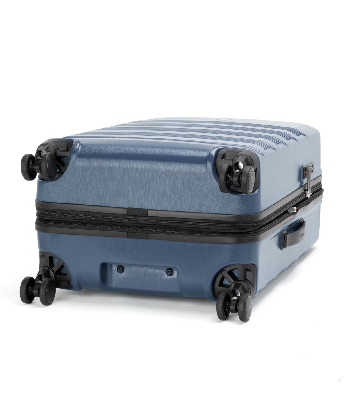 Travelpro Walkabout 7 Medium Check-in Expandable Hardside Spinner In Ocean Blue