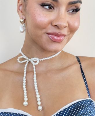 Venus Mother of Pearl Choker Bow Necklace