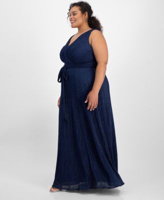 Alex Evenings Plus Size Sleeveless V-Neck A-Line Gown