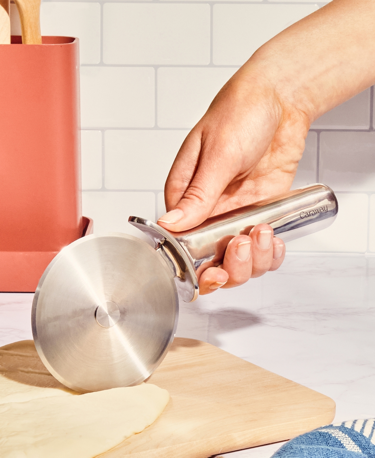 CARAWAY HOME 8" PIZZA CUTTER