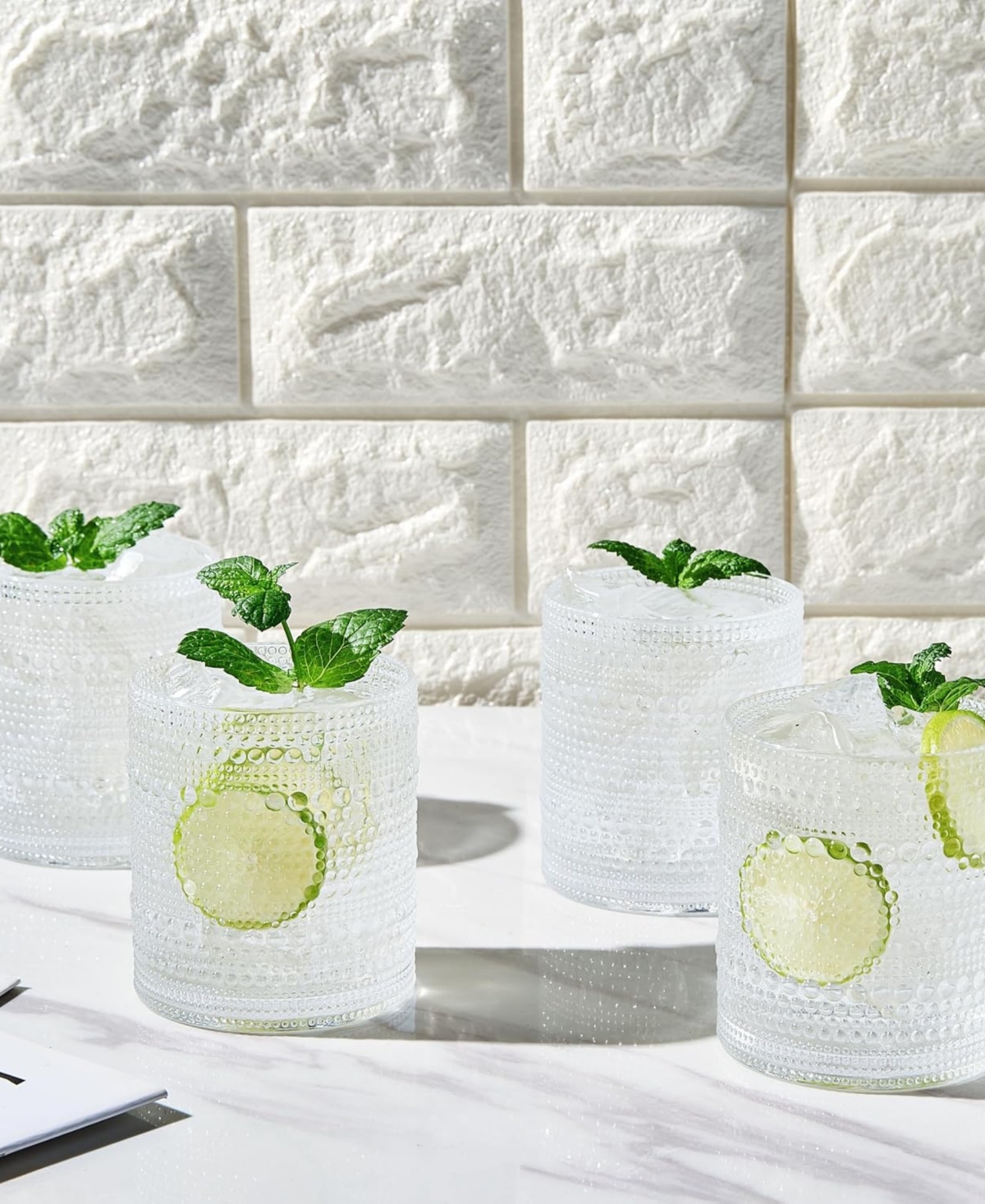 The Wine Savant Classic Drinking Glasses, Set Of 4 In Clear