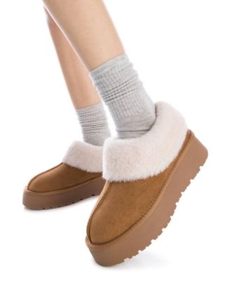 Women's Winter Suede Clogs By XTI