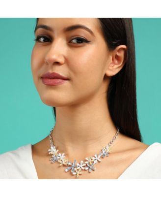 Women's The Daisy Collar Necklace