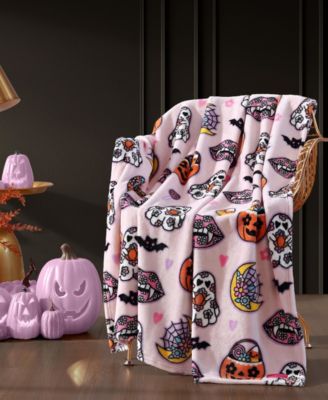 Halloween Ultra Soft Plush Fleece Throw, 70" X 50"