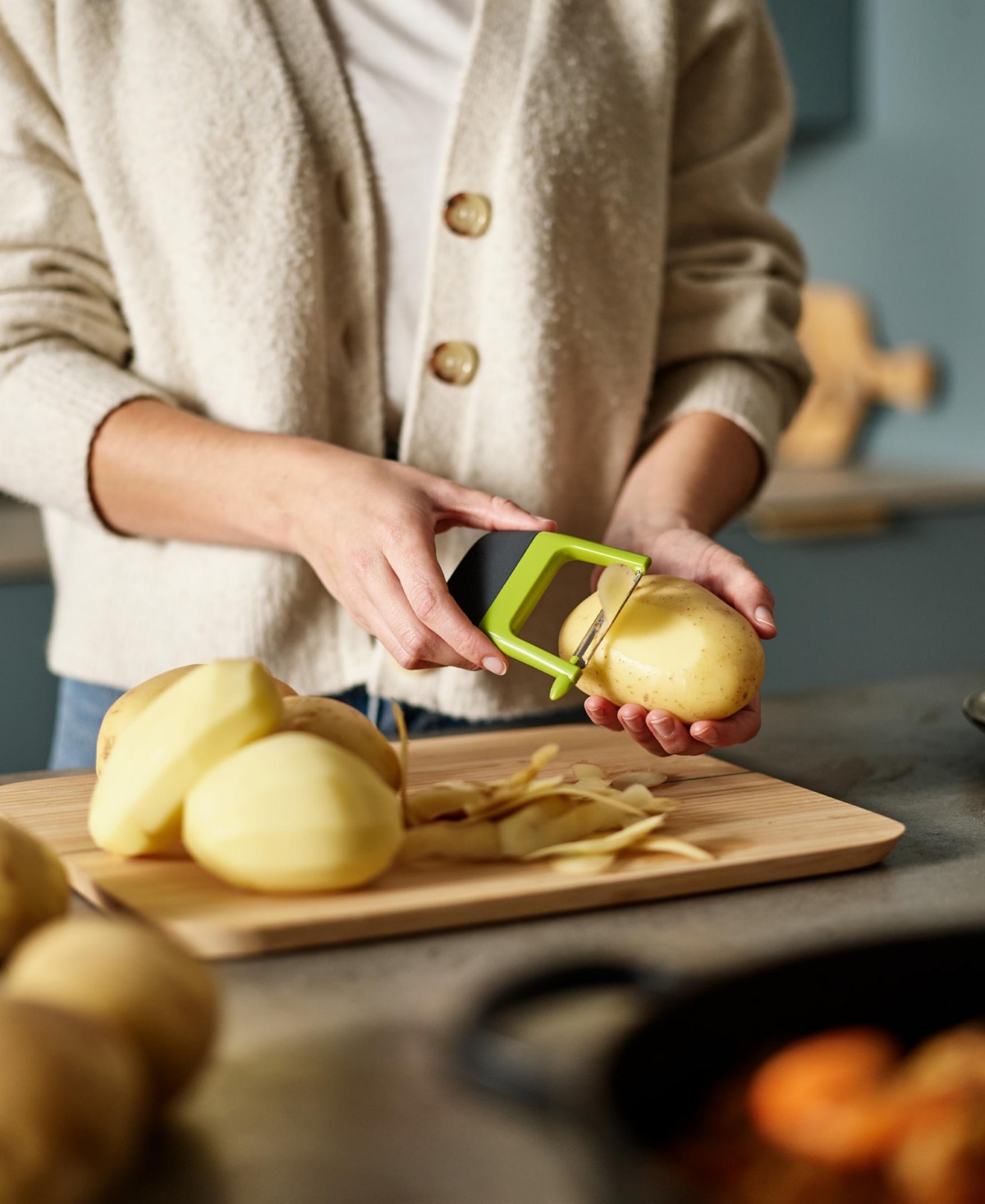 JOSEPH JOSEPH DUO STRAIGHT ERGONOMIC VEGETABLE PEELER