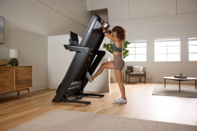 Commercial 1750 Treadmill