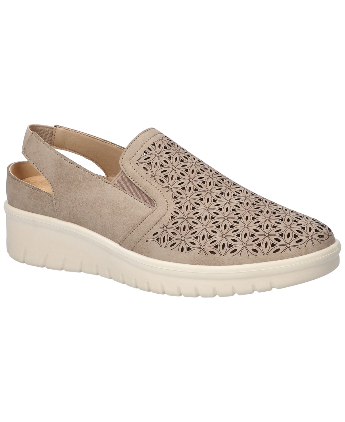 EASY STREET WOMEN'S PETAL COMFORT SLIP-ON FLATS 