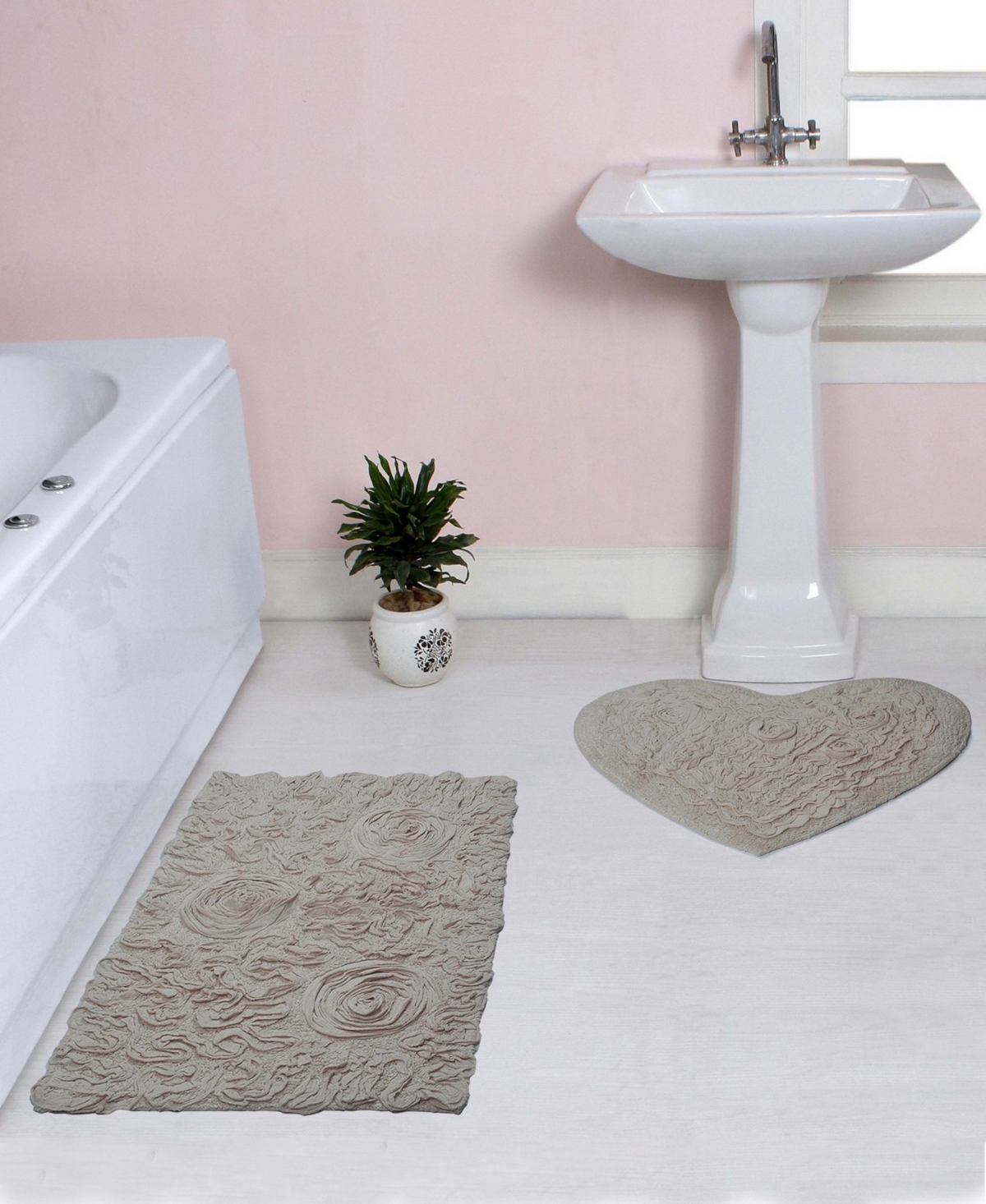 Home Weavers Bell Flower Heart 2-pc. Bath Rug Set In Linen