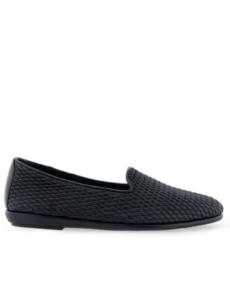 Women's Betunia Casual Flats