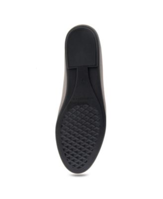Women's Betunia Casual Flats