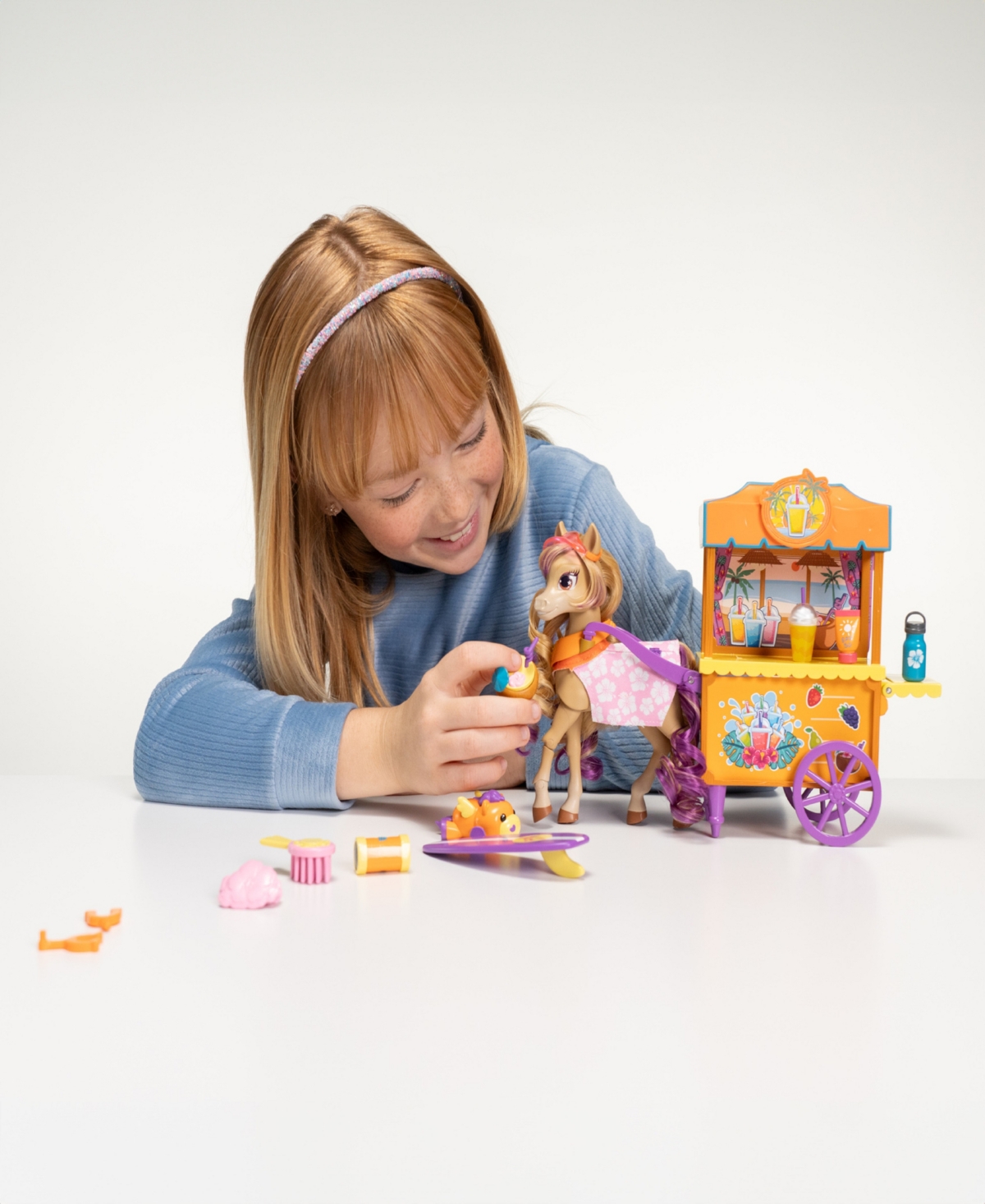 Wild Manes Beach Shack Set In Multicolor