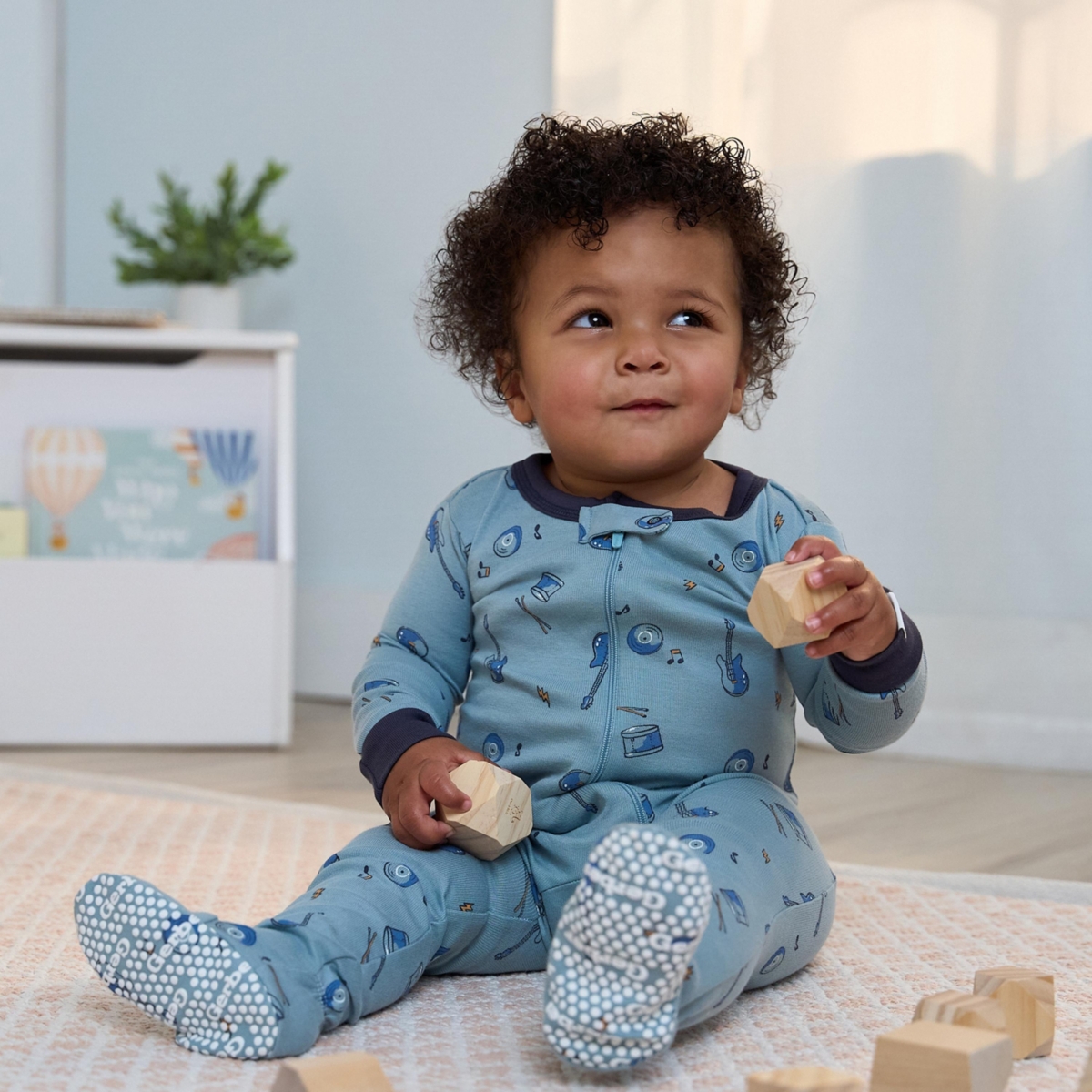 Gerber Baby Boys Snug Fit Footed Pajamas, 2-Pack,- Guitars