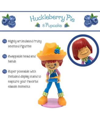 Boss Fight Studio Strawberry Shortcake Huckleberry Pie with Pupcake, Collectible Action Figure – Highly Articulated Fruity Scented Figurine with Accessories, Interchangeable Parts, and Stand – 1:12