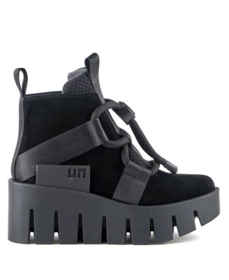 United Nude