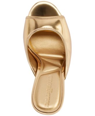 Women's Chatura Pumps