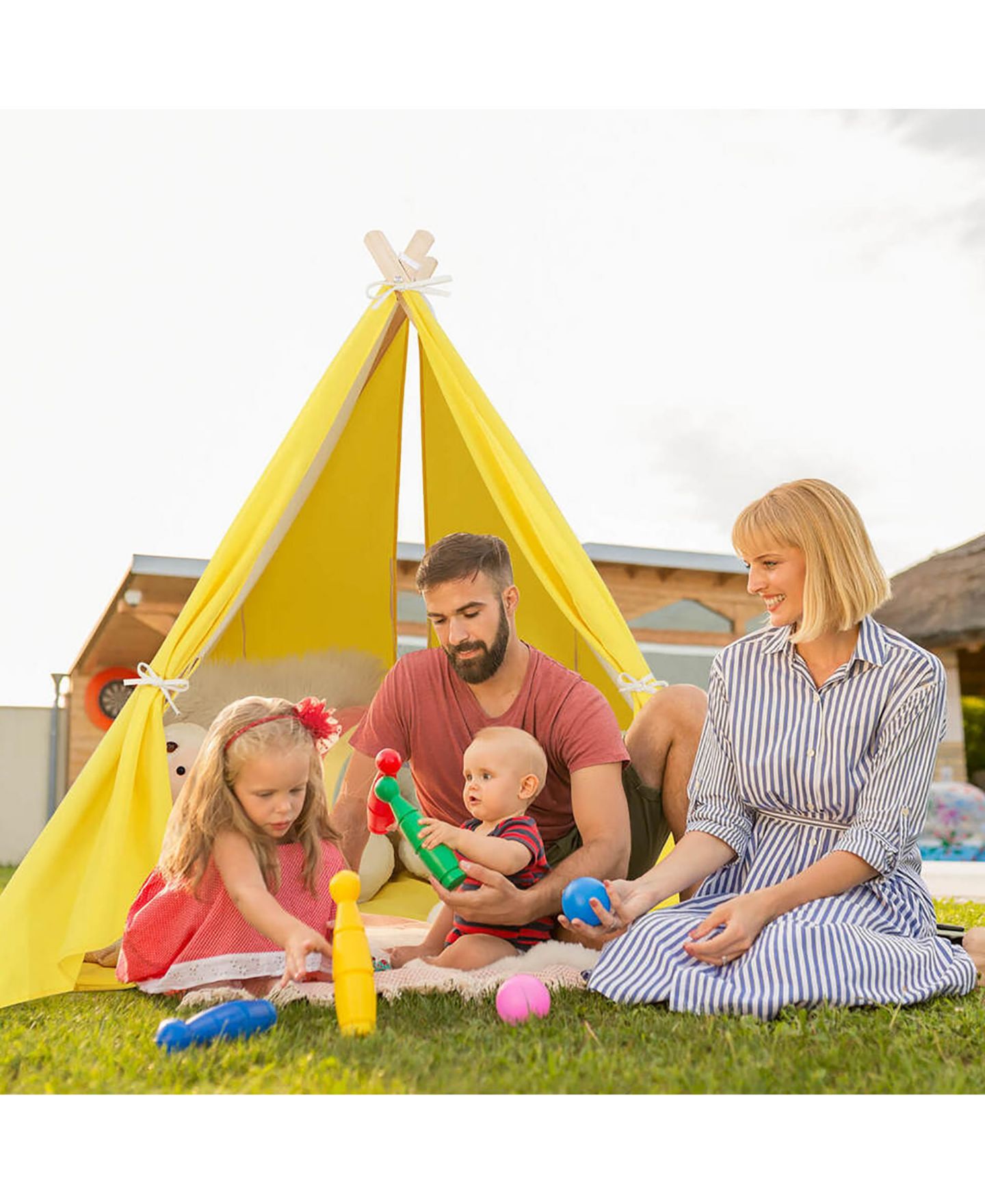 Детская игрушка Gymax Triangular Kids Play Tent with Solid Wood Frame, Ages 3+, цвет: Жёлтый — фото 6