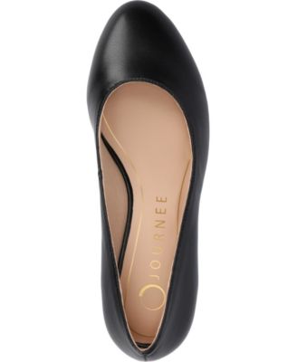 Women's Saarii Round Toe Block Heel Pumps