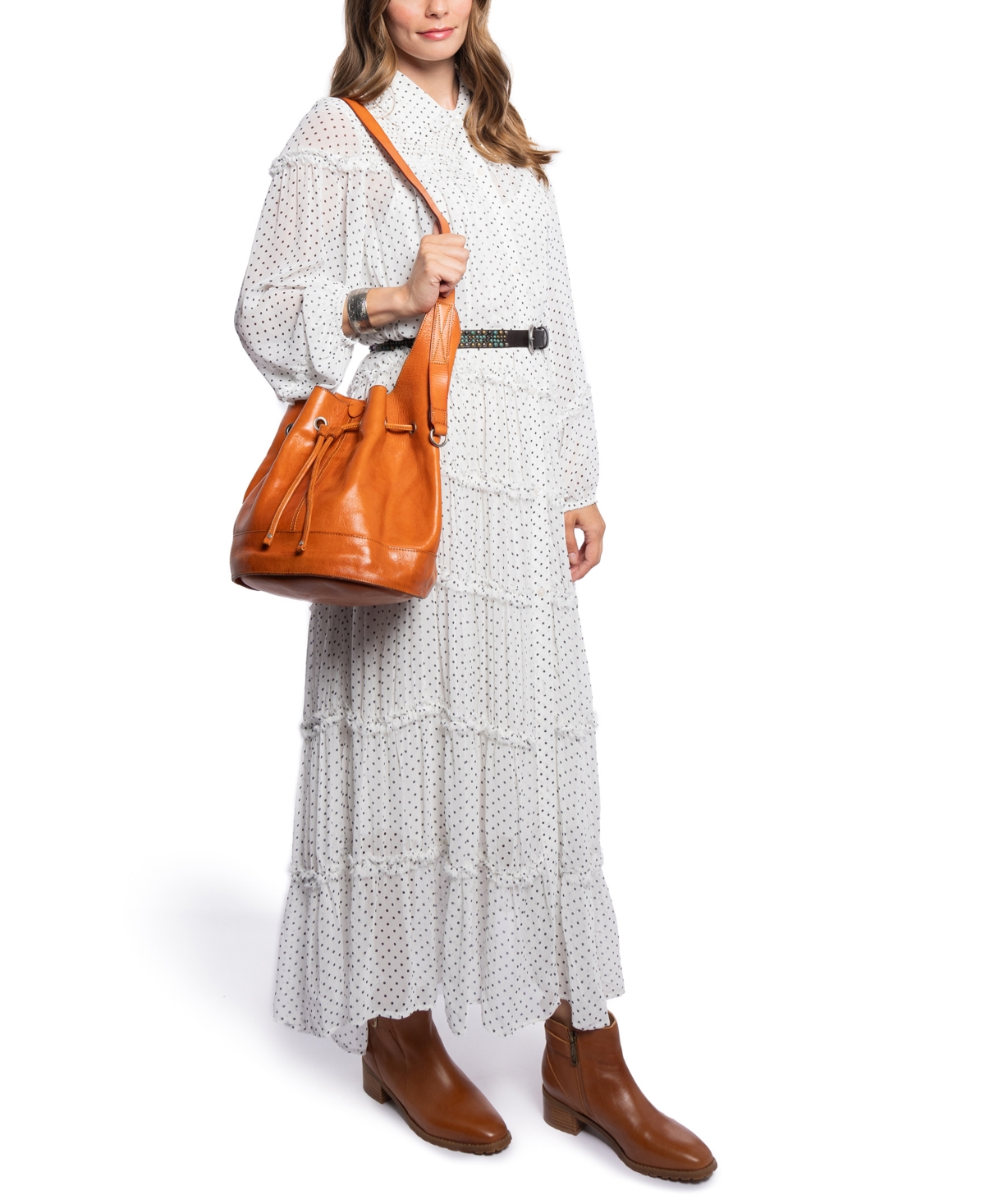 Old Trend Lily Shoulder Bucket Bag In Caramel