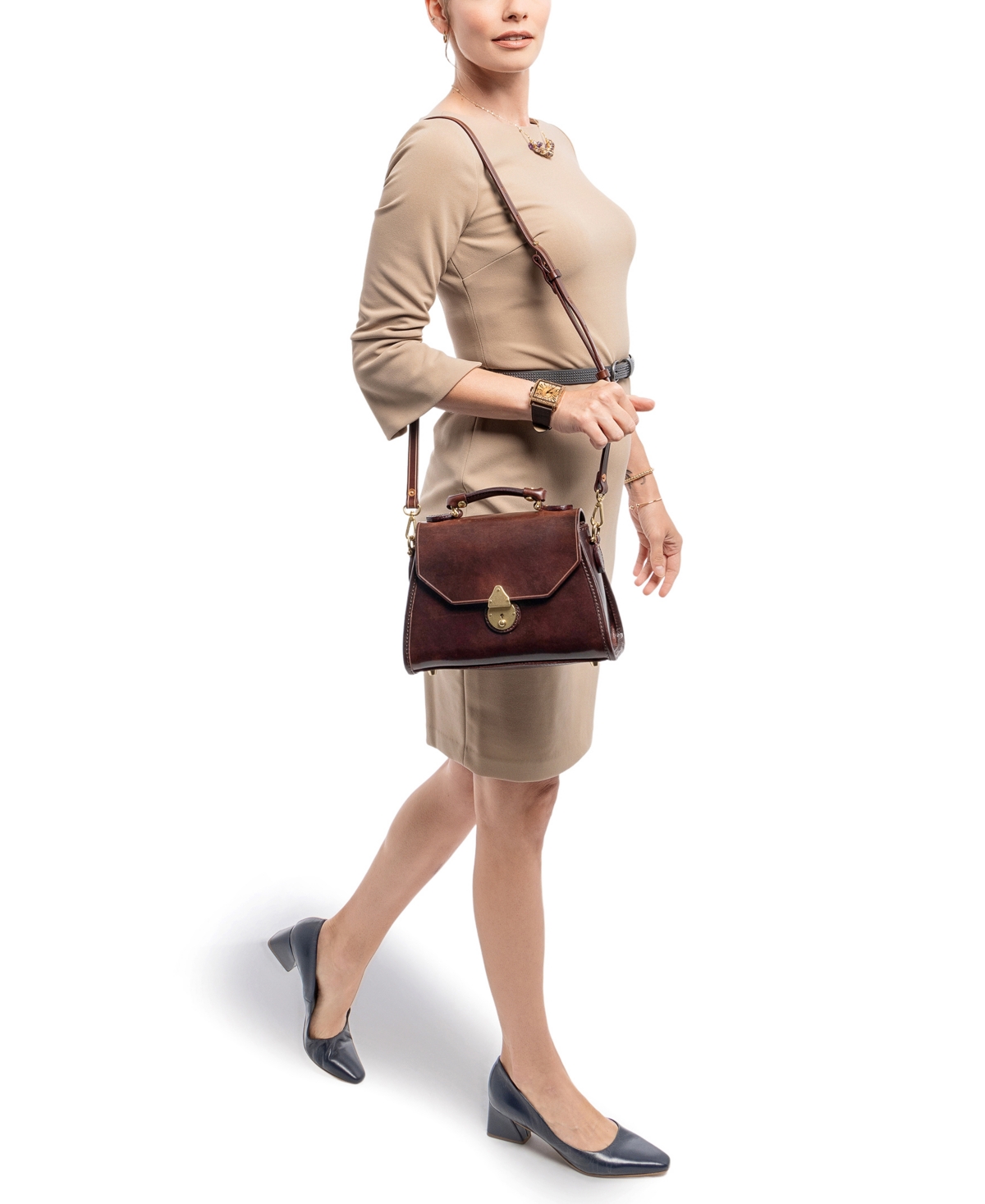 Old Trend Laurel Classic Satchel Bag In Brown