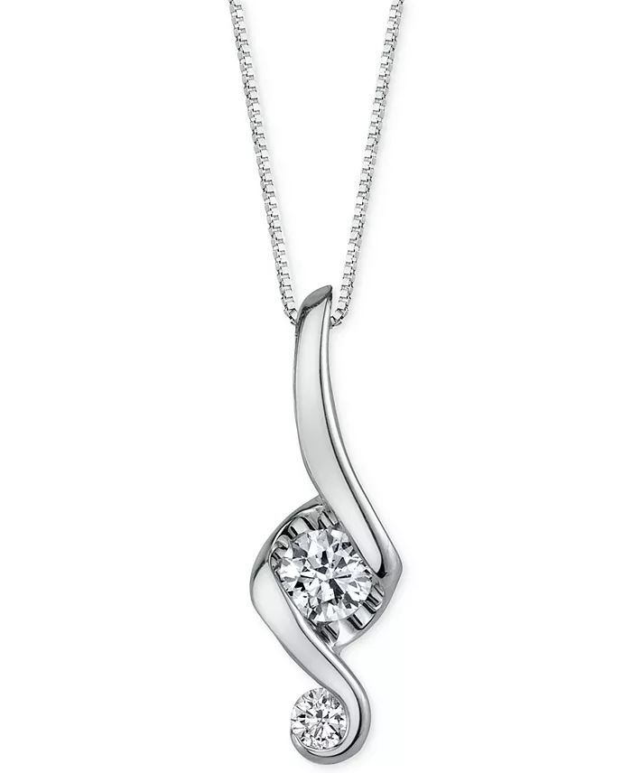 https://slimages.macysassets.com/is/image/MCY/products/8/optimized/3085028_fpx.tif?op_sharpen=1&wid=700&fit=fit,1&fmt=webp