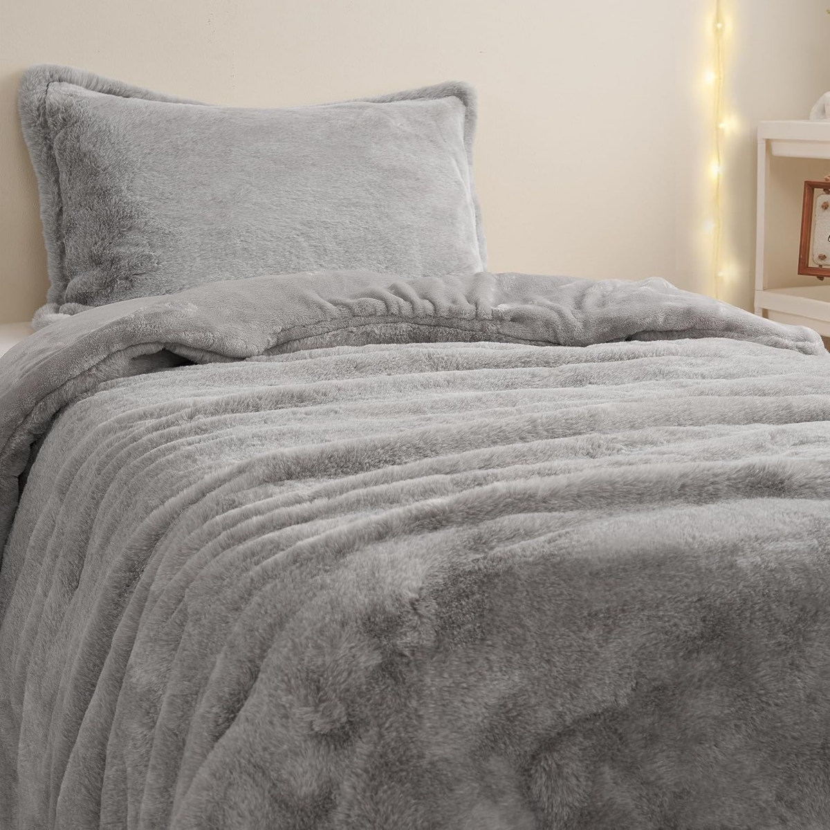 Byourbed Melange Chunky Bunny - Coma Inducer Oversized Comforter Set -- Silver rabbit