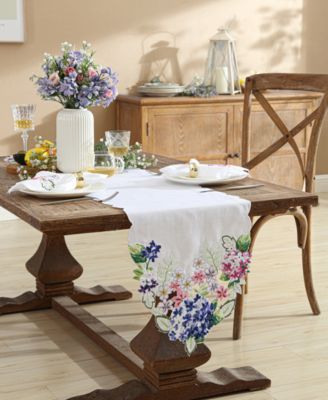 Elrene - Hydrangea Cutwork Fabric Runner, 14" x 72"