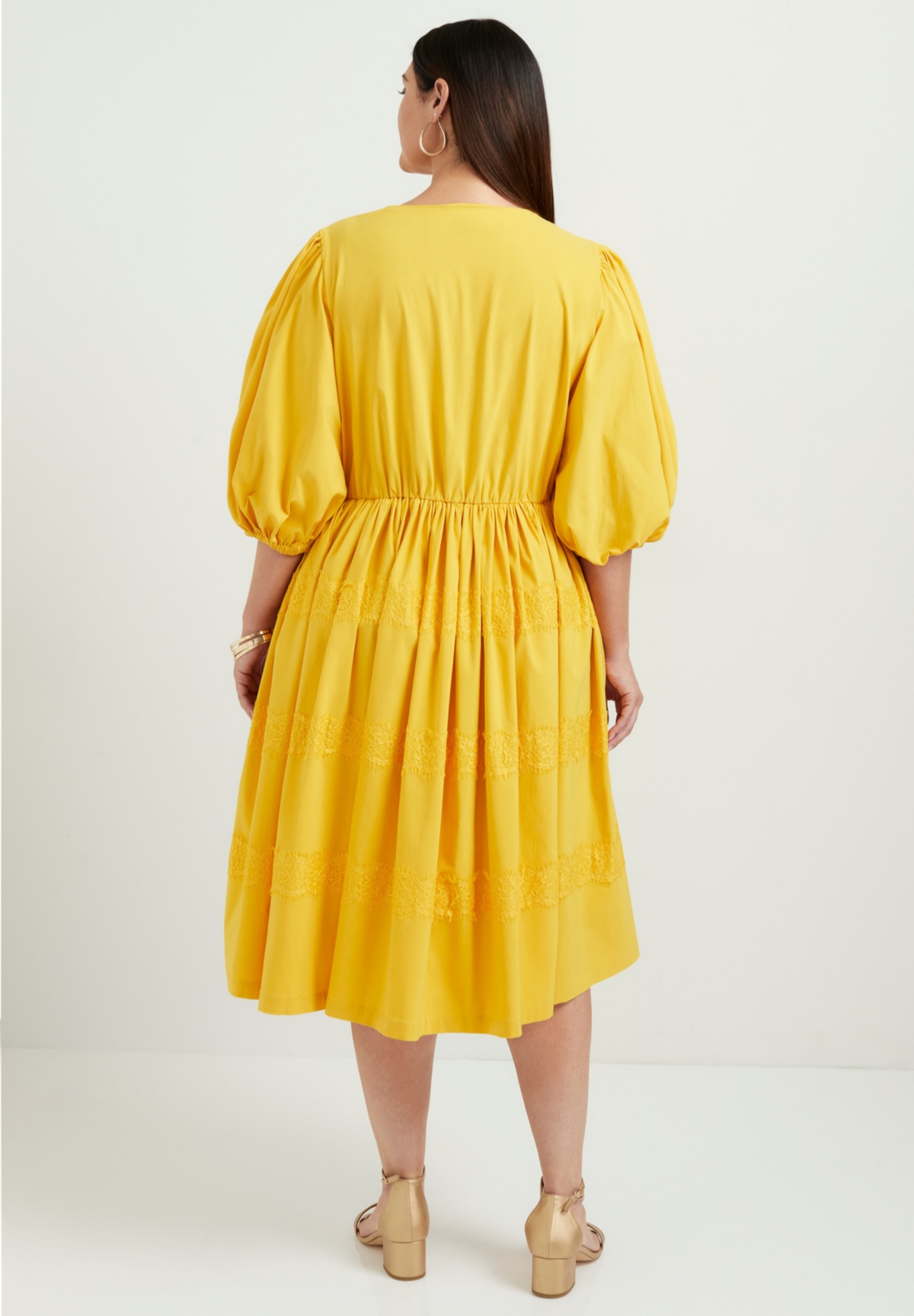 June + Vie Plus Size June + Vie Lace-Trimmed Tiered Midi Dress