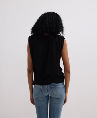 Women's The Knot-so-Basic Top in Black