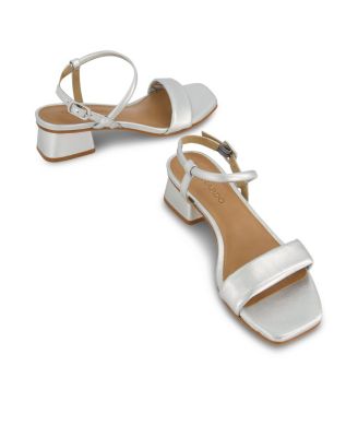 Bernardo Josei Low Heel Sandal