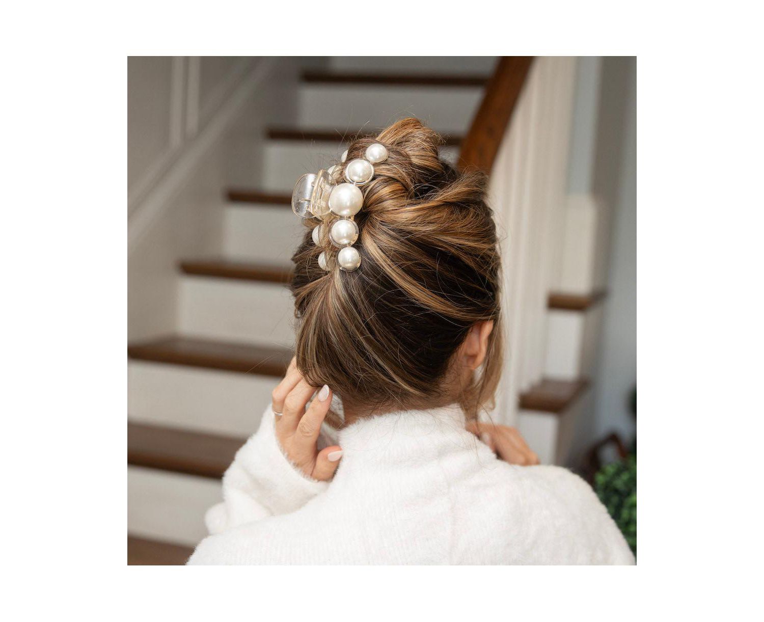 Dots Clip - Pearl White