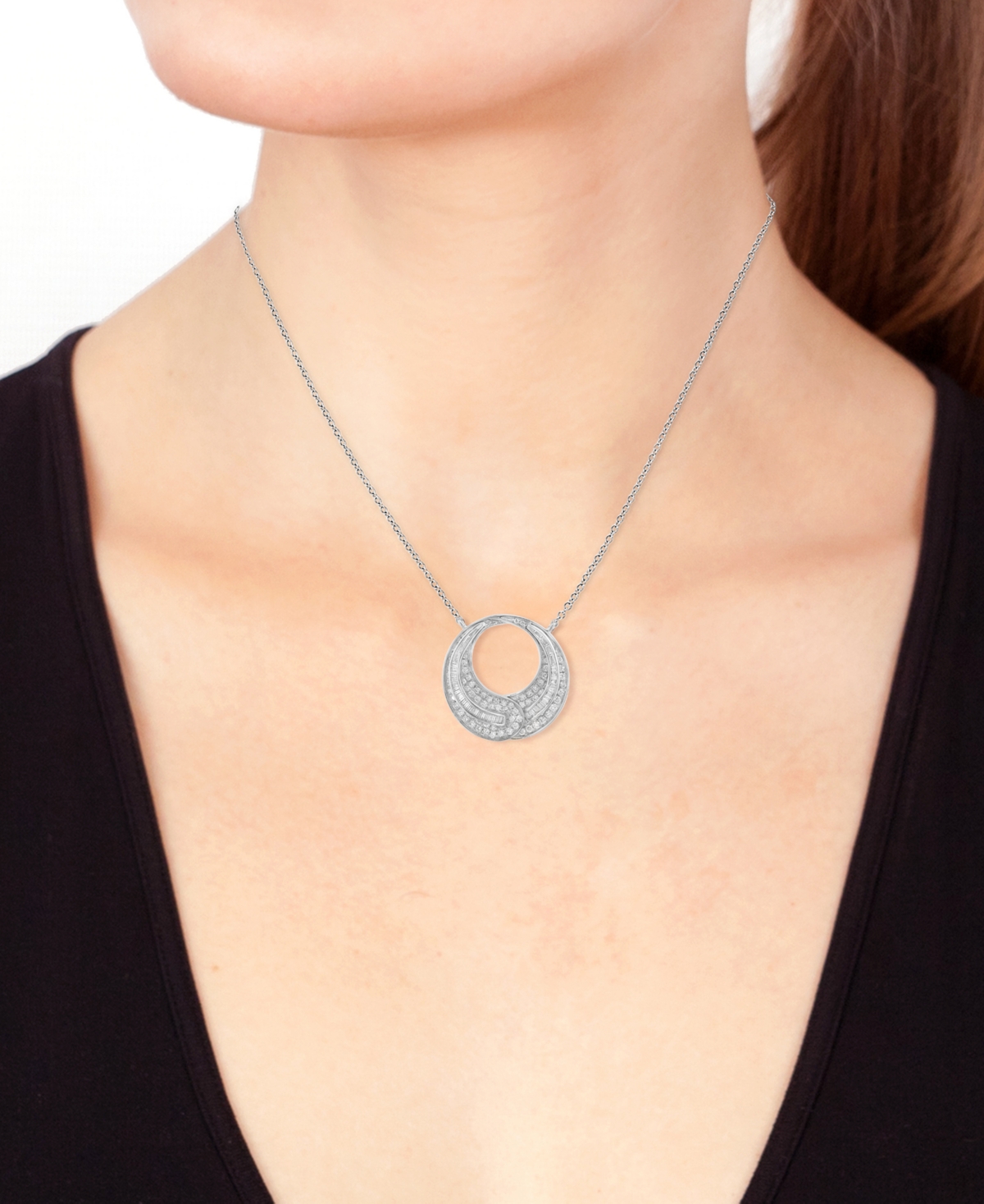 EFFY COLLECTION EFFY DIAMOND OPEN CIRCLE PENDANT 18" NECKLACE (7/8 CT. T.W.) IN 14K WHITE GOLD 
