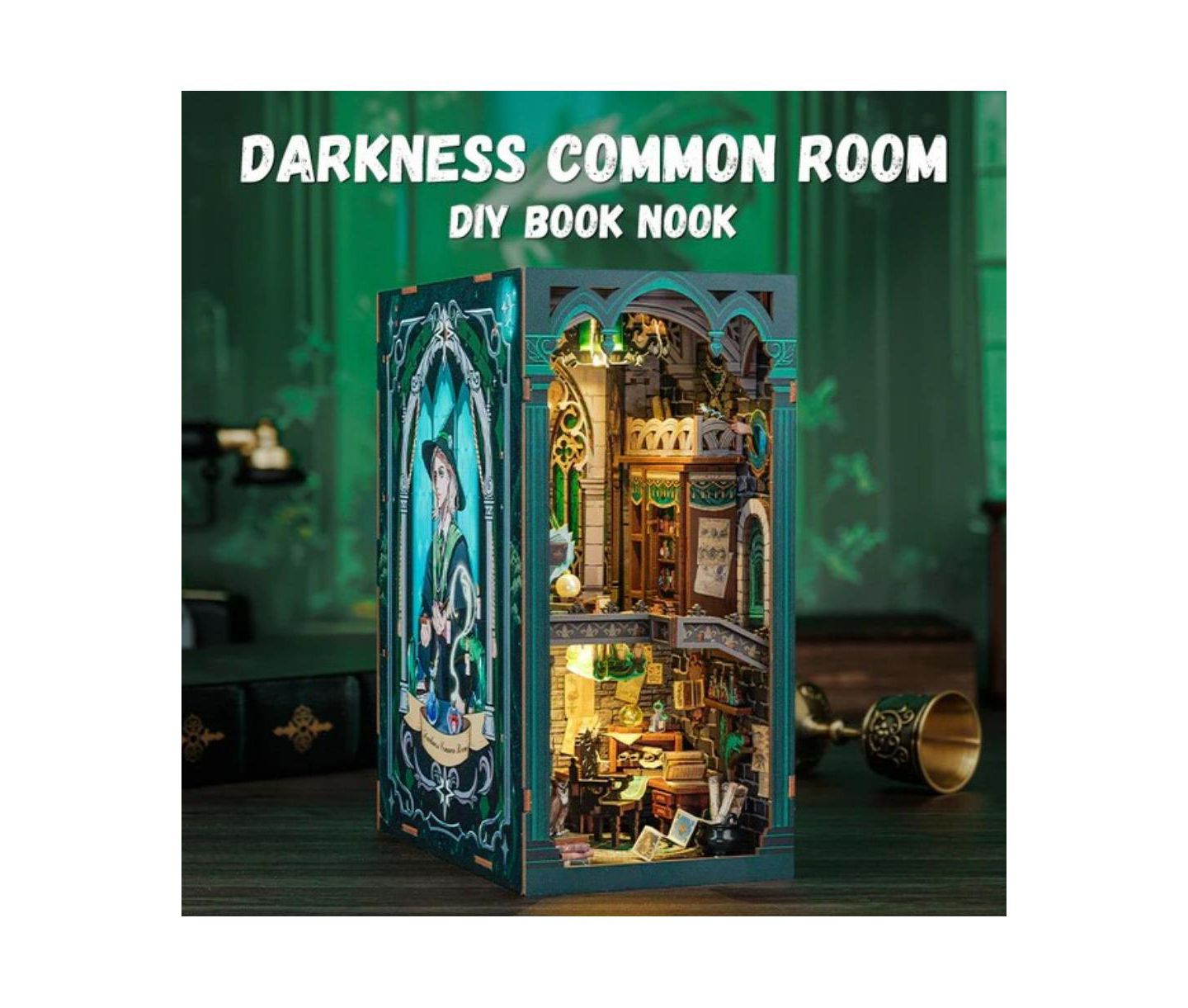 Детские куклы Cutebee Darkness Common Room DIY Book Nook Kit with LED Light, Premium Wood, Ages 14+, цвет: Зелёный — фото 4