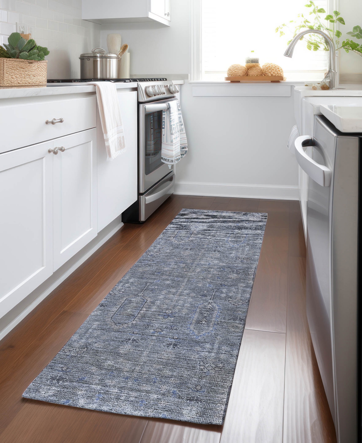 Addison Chantille Acn790 2'3''x7'6'' Runner Area Rug In Blue