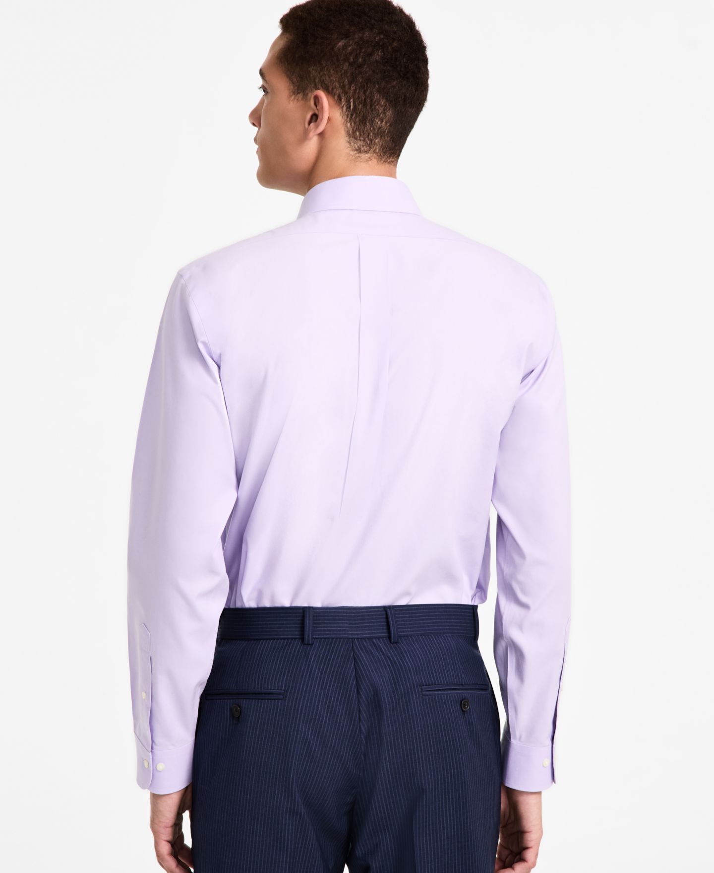 Мужские рубашки B By Brooks Brothers Regular Fit Non-Iron Spread Collar Solid Pinpoint Dress Shirt, цвет: Лавандовый — фото 4