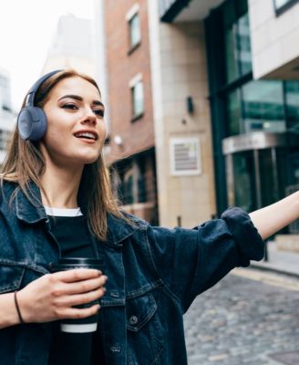 Tune 670NC Adaptive Noise Cancelling Wireless On-Ear Headphones