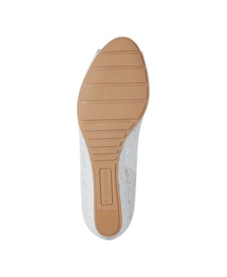 Women's Candra Low Wedge Peep Toe Dress Pumps