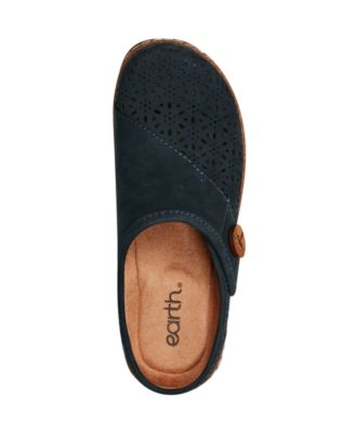 Women's Erinn Cutout Slip-On Clogs