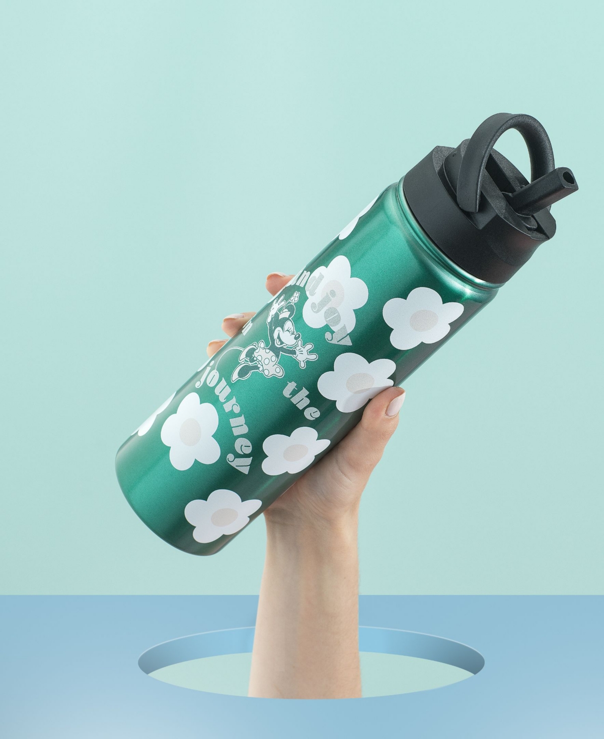 Joyjolt Disney Retro Vintage 22 Oz. Water Bottle In Green