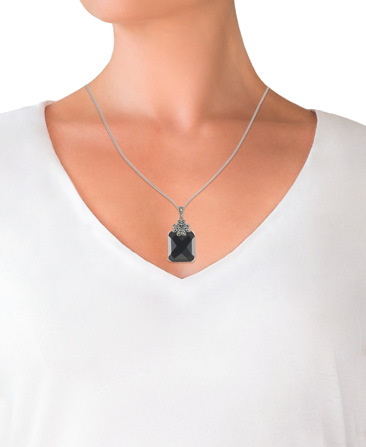 MACY'S AGATE (10-1/2 CT. T.W.) & MARCASITE (1/10 CT. T.W.) PENDANT 18" NECKLACE IN STERLING SILVER 