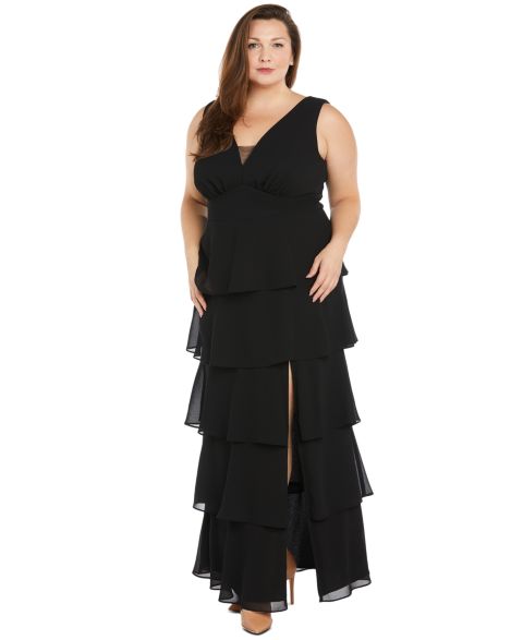 Женское платье R & M Richards Plus Size Tiered High-Slit Sleeveless Dress, цвет: Чёрный