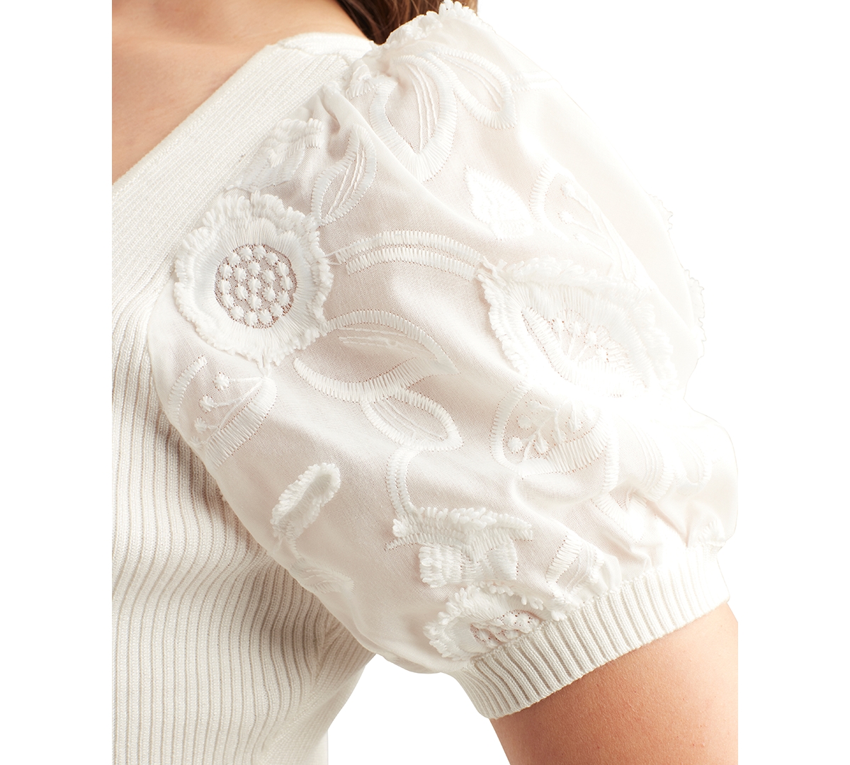 BCX JUNIORS' RIBBED EMBROIDERED-SLEEVE SWEATER 