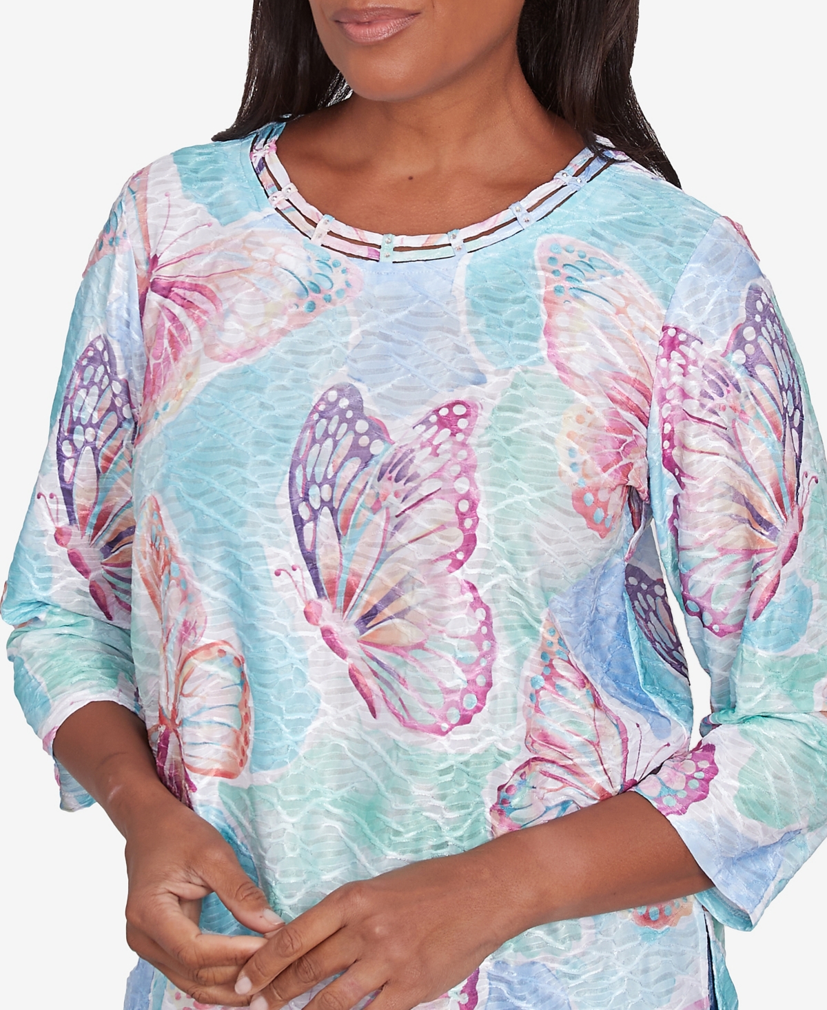 Alfred Dunner Petite Classics Butterfly Crewneck Three Quarter Sleeves Top In Multi Pink