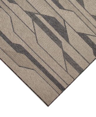 Monaco Vienna 3'3"x4'11" Area Rug