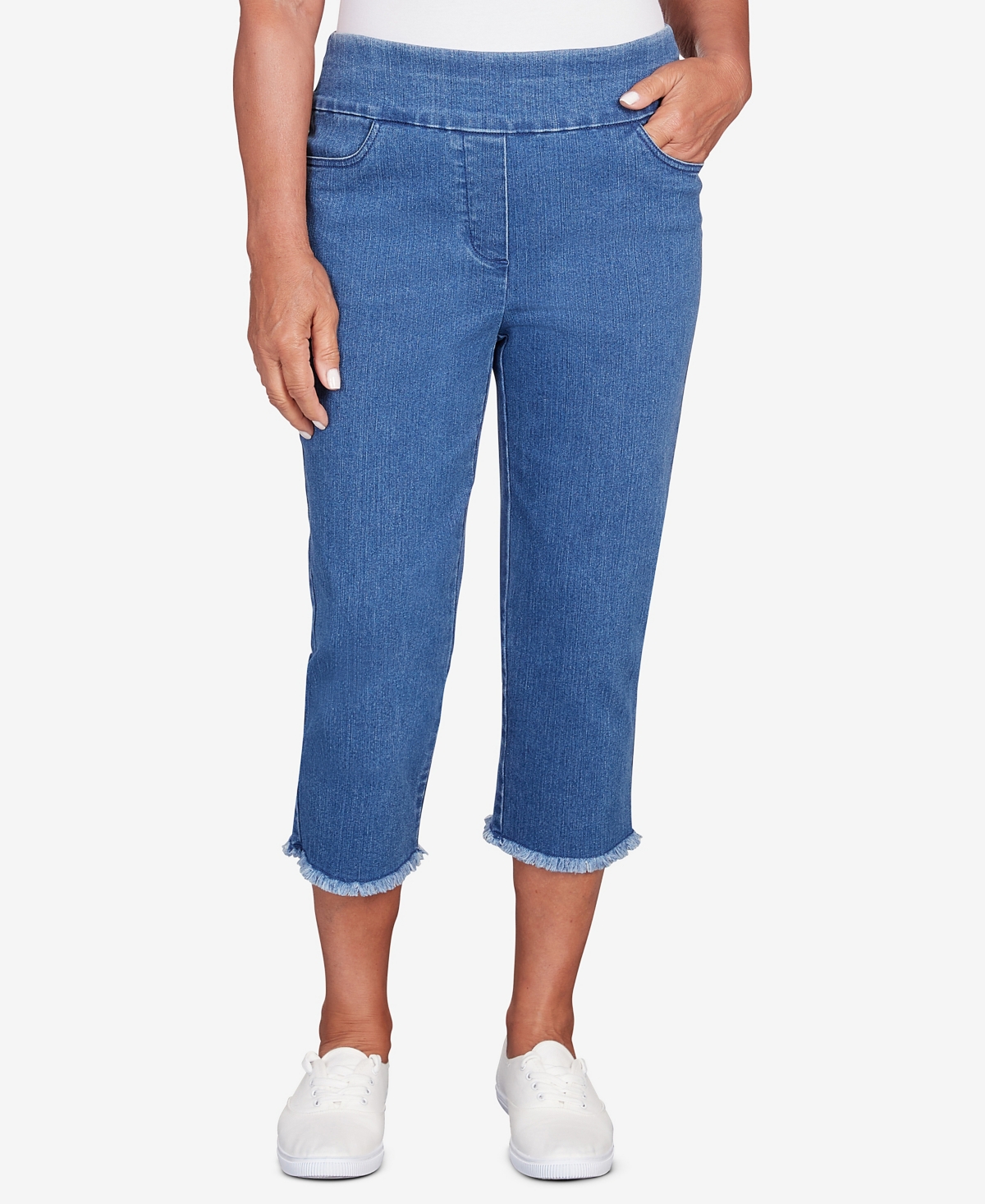 Alfred Dunner Petite Classics Black Denim Fringe Capri Pants In Medium Denim